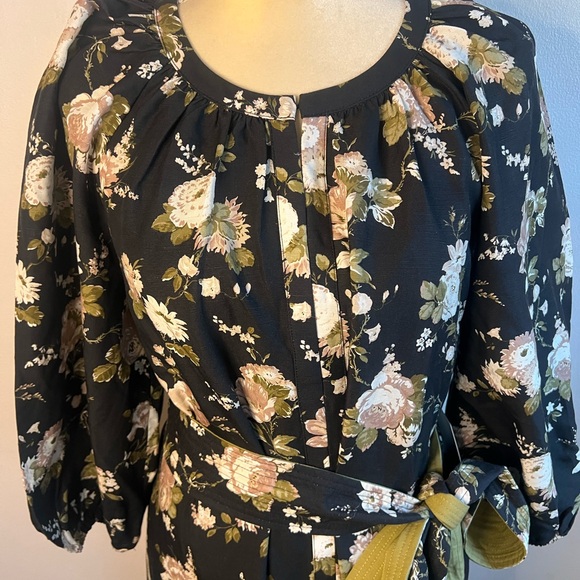 Tuckernuck Midnight Garden Lyles Dress maxi floral with belt size medium NWT - Picture 7 of 15